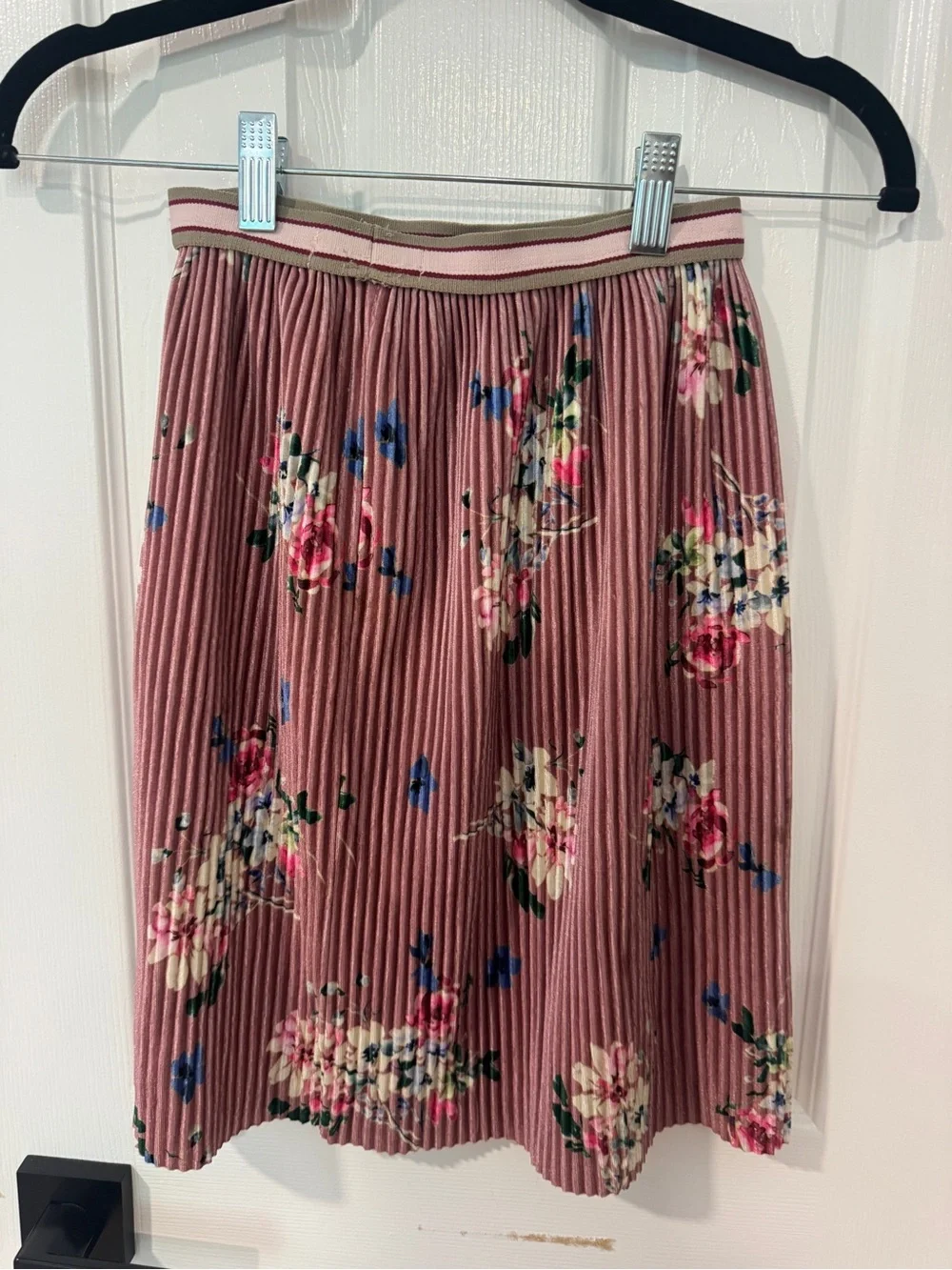 Zara girls Floral Pleated Midi Skirt - Mauve Pink